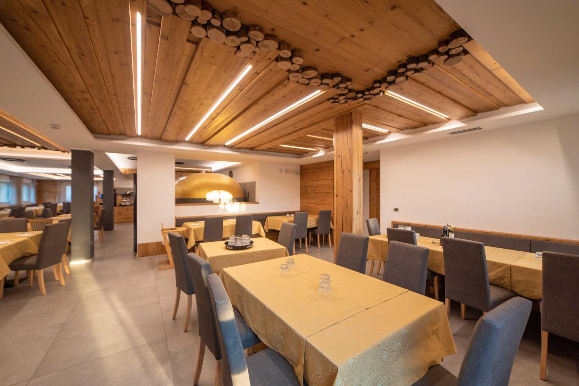 Hotel Niagara Ossana Zewnętrze zdjęcie