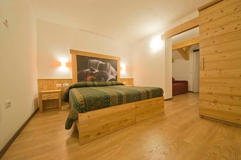 Hotel Niagara Ossana Pokój zdjęcie