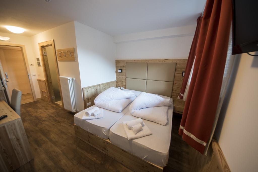 Hotel Niagara Ossana Zewnętrze zdjęcie