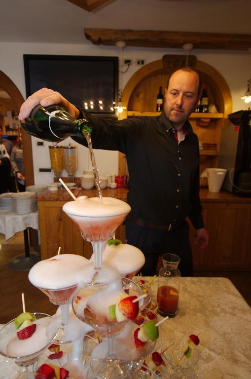Hotel Niagara Ossana Zewnętrze zdjęcie