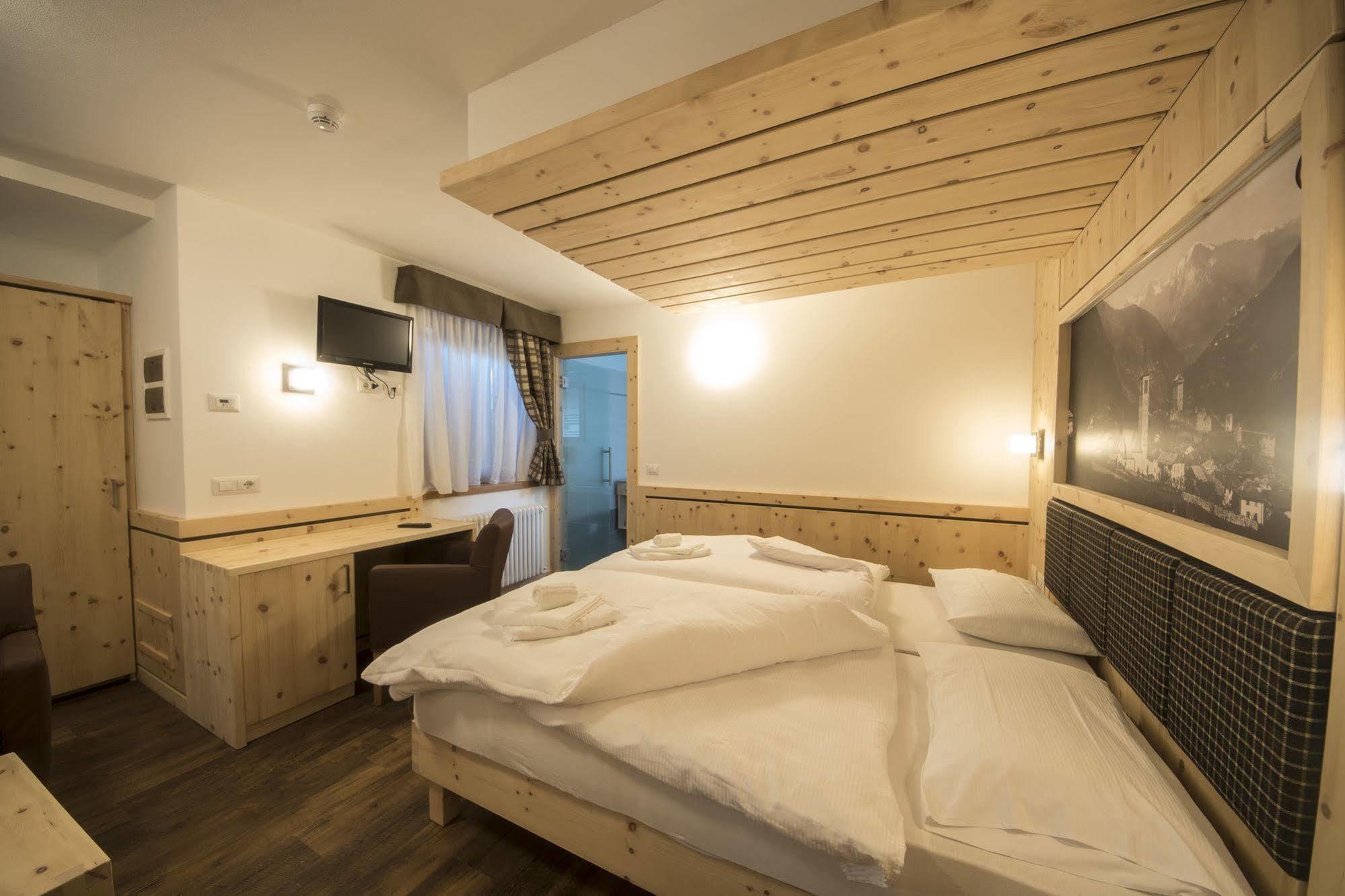 Hotel Niagara Ossana Zewnętrze zdjęcie